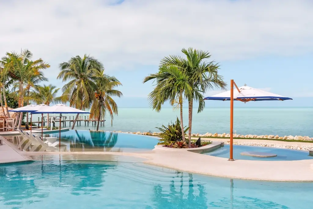 Gulf_Front_Estate_Main-Pool-to-Gulf_H-LR